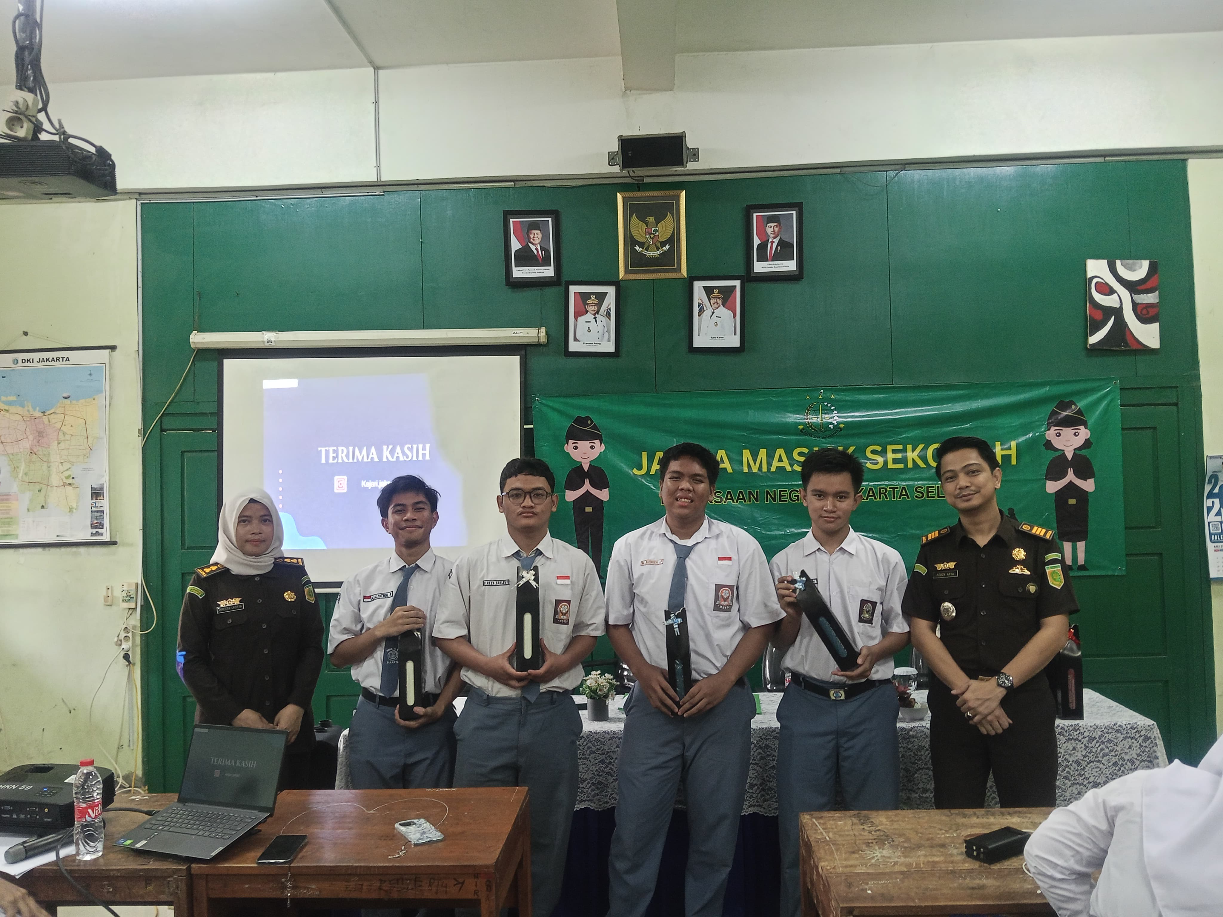 Gedung Sekolah SMK 21 NEGERI BATAM